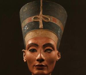 Prime exhibit on the Museumsinsel: Nefertitis